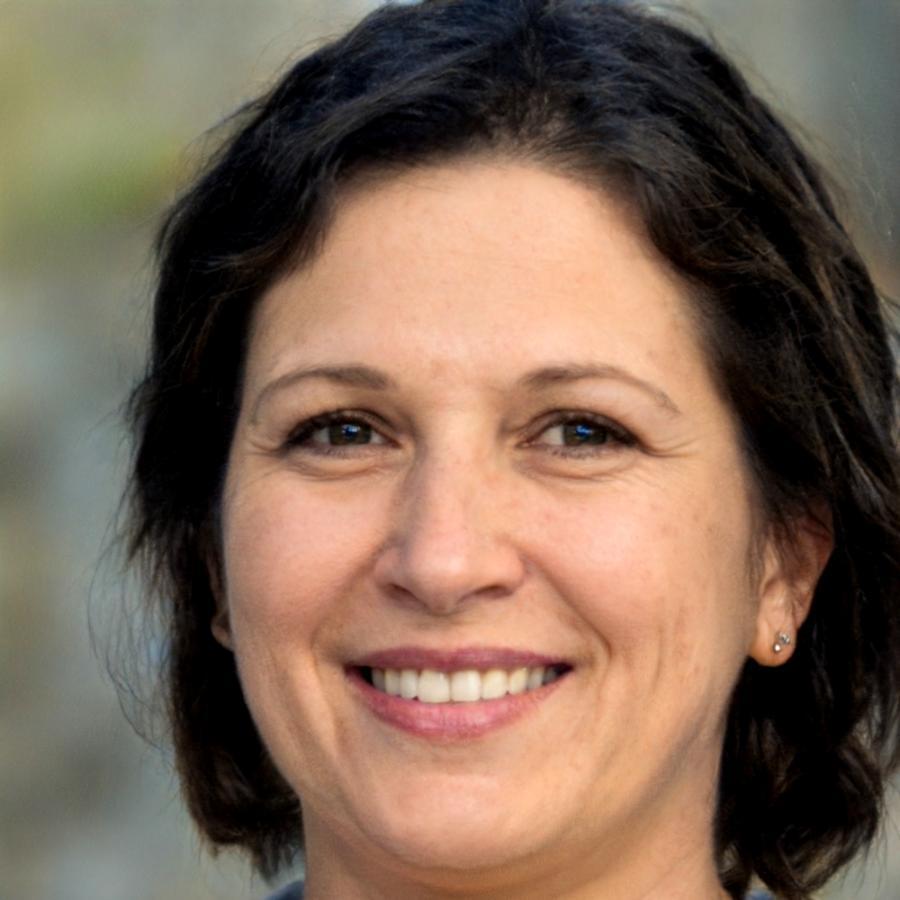Noemí Castejón, Especialista en Presupuestos Familiares